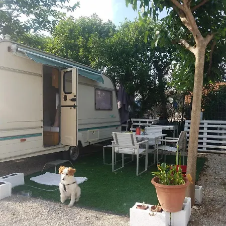 Campsite Experiencia En Caravana Valencia